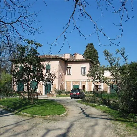 לינה וארוחת בוקר Ulivi פירנצה